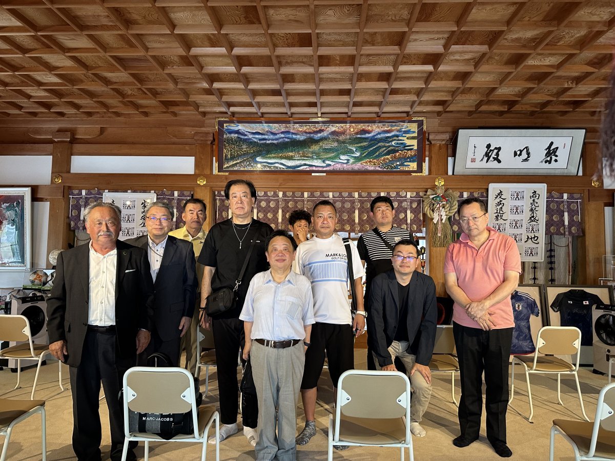 本宮にて
